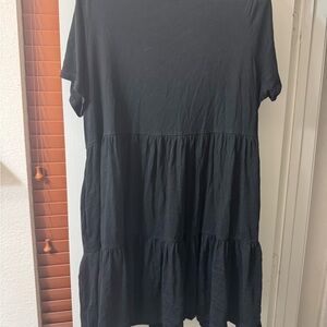 Old Navy Black Short Sleeve dress